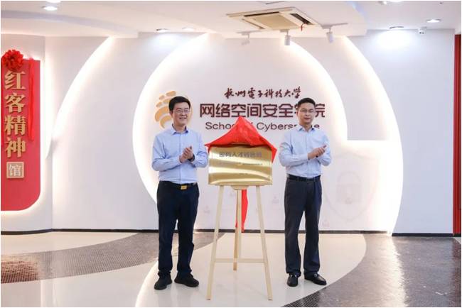 图片13.jpg